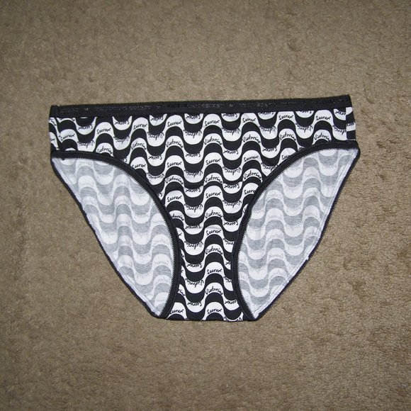 NWOT size M Victoria's Secret Cotton stretch Bikini - Picture 1 of 8